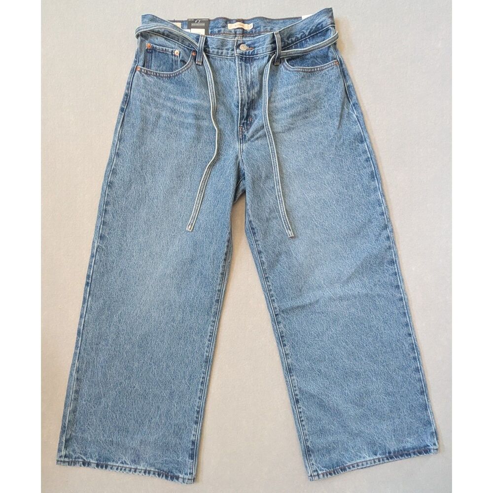 NWT Levi's Premium XL Baggy Straight Women's Jeans Medium Wash 32x31 - Picture 1 of 9